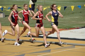 Alison Greggor running_at_CAL