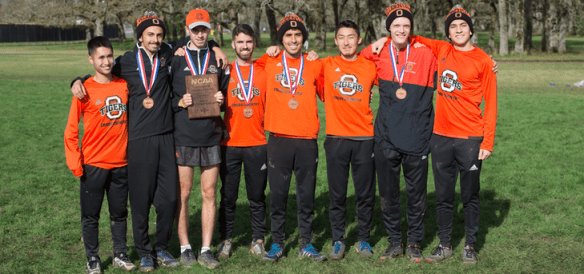 Brody Barkin (4th from the left) with his Occidental teammates